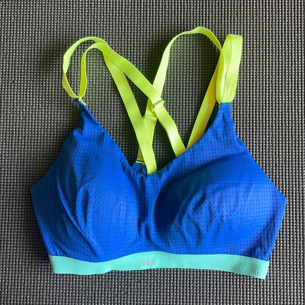Victoria Secret Sports Bra